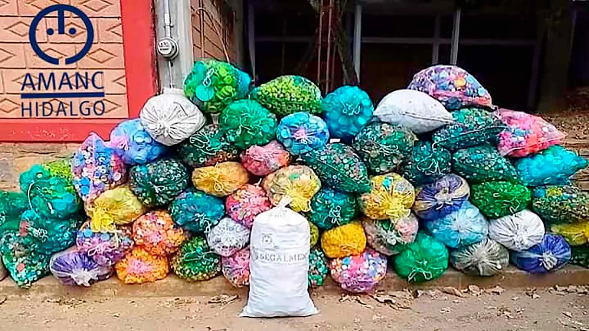 recolecci&oacute;nn-pet-lo-que-para-ti-es-basura-para-ti-es-vida