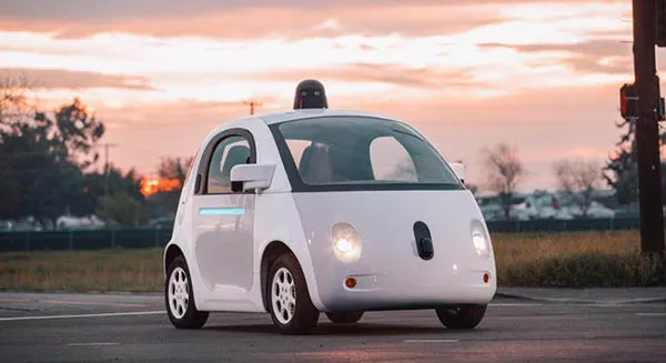 auto aut&oacute;nomo