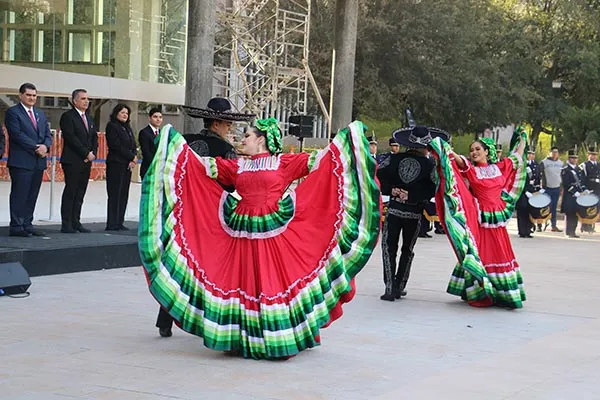 D&iacute;a de la Bandera en el campus Monterrey