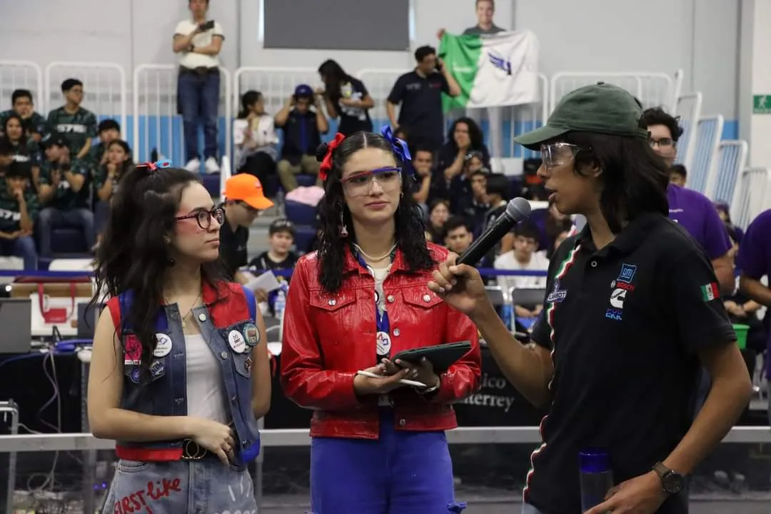 ana-con-sam-mu&ntilde;oz