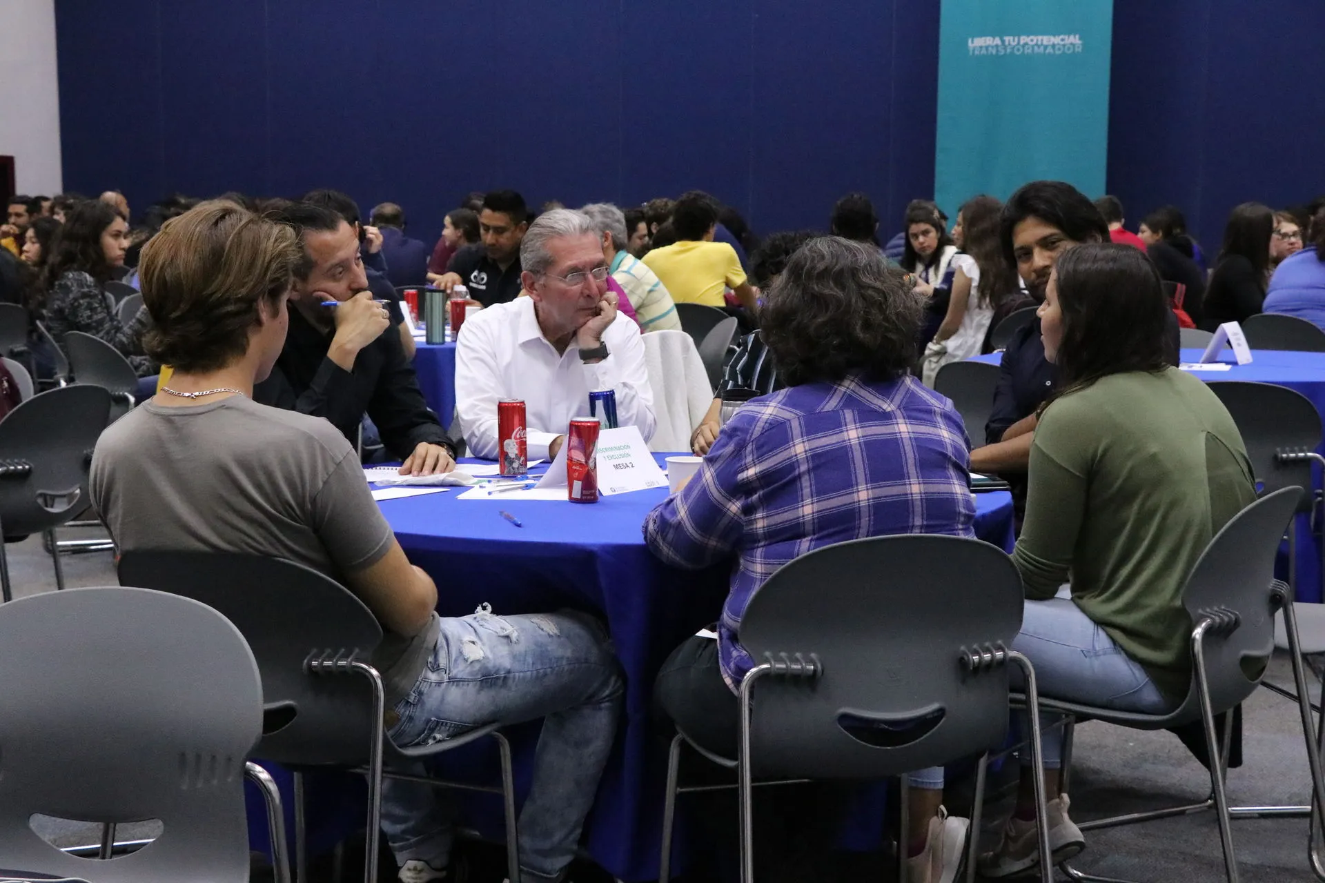 Entre colaboradores, alumnos, decanos y directivos, 147 participantes se reunieron en el Foro de Di&aacute;logos Abiertos