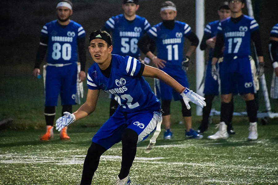 Jos&eacute; en partido de tocho