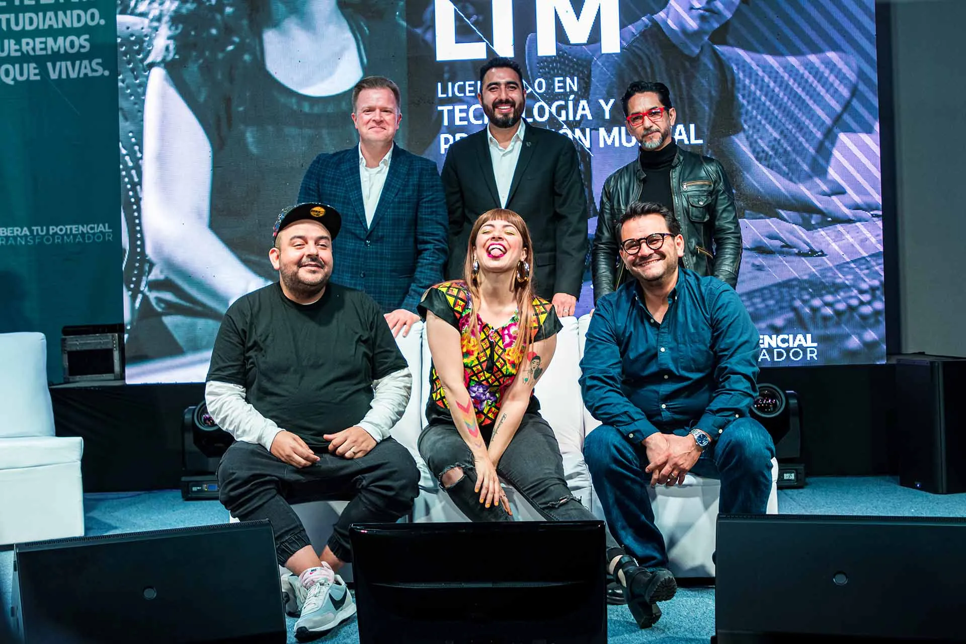 Expertos del mundo musical nos comparten su opini&oacute;n para Conecta