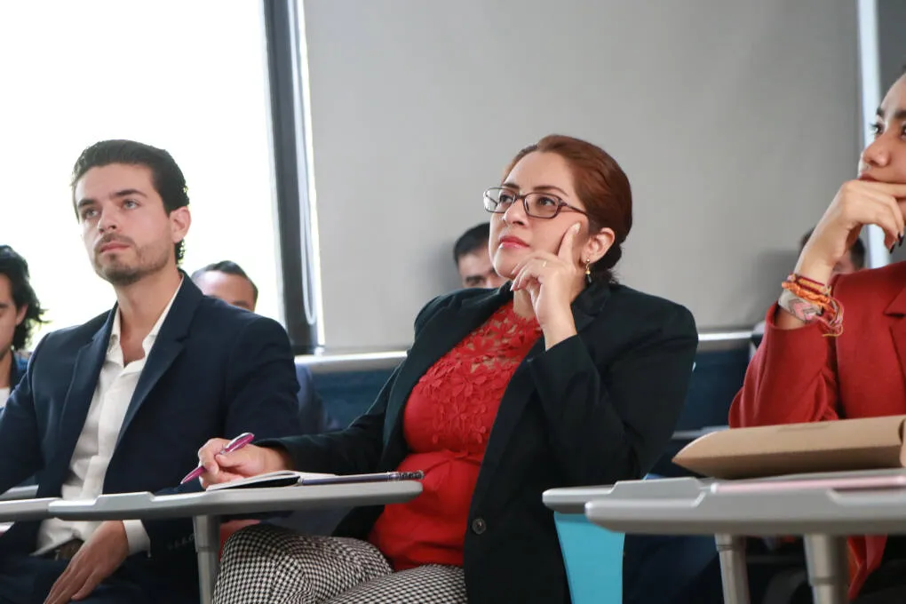 Presentan ideas de negocio que ayuden al pa&iacute;s alumnos del Tec para Olimpiada COPARMEX