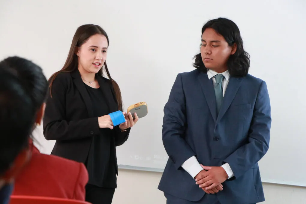 Presentan ideas de negocio que ayuden al pa&iacute;s alumnos del Tec para Olimpiada COPARMEX