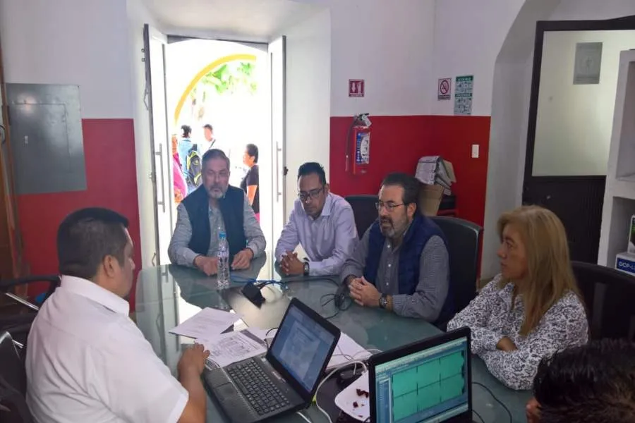 Profesor-de-Tec-Puebla-es-premiado-con-galard&oacute;n-nacional-de-ingenier&iacute;a-cuerpo3