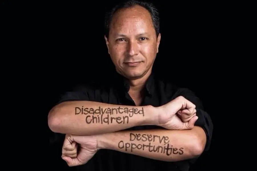 Alejandro Mart&iacute;nez