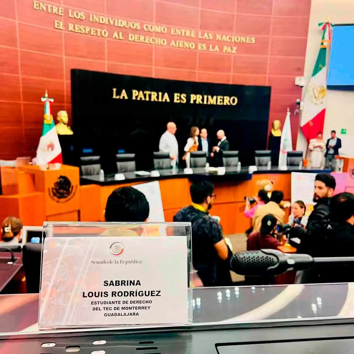 Alumna de Tec Guadalajara present&oacute; propuesta en el senado de la rep&uacute;blica.