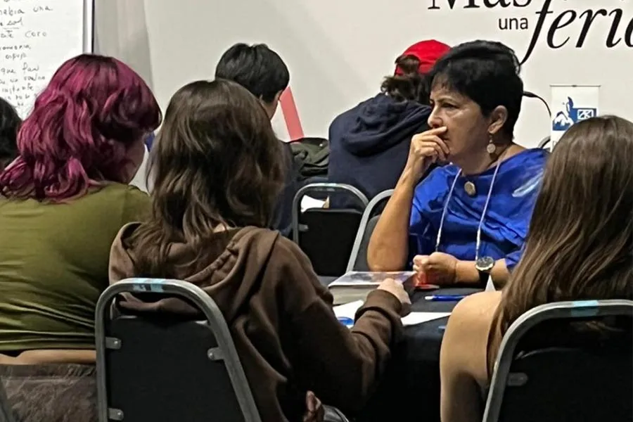 Estudiantes de PrepaTec Santa Fe publican sus poemas en antolog&iacute;a