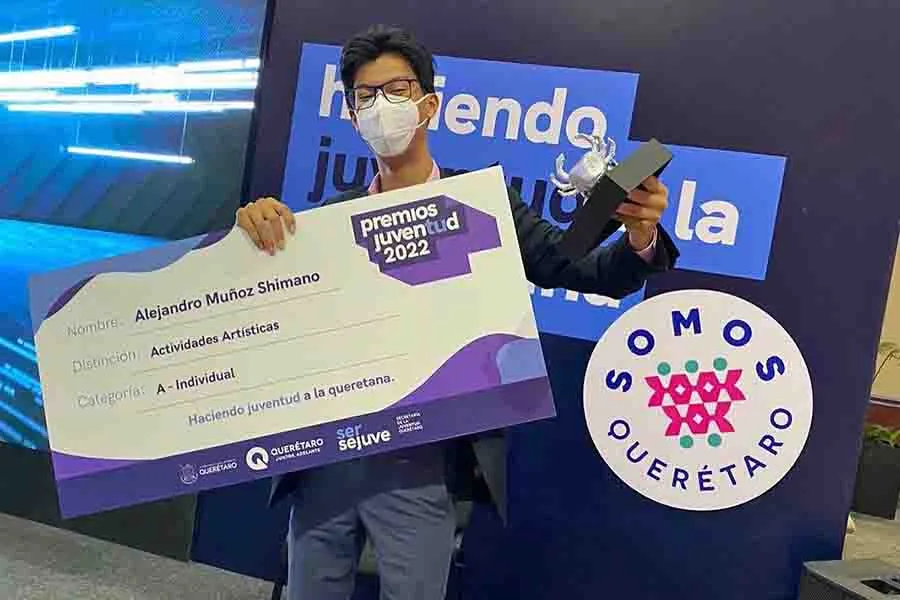 Estudiante del Tec campus Quer&eacute;taro obtiene primer lugar en Premios Juventud rama Actividades Art&iacute;sticas 