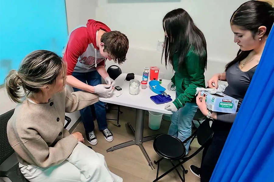 No-Needle: la innovaci&oacute;n de mexicanos que mide glucosa sin dolor