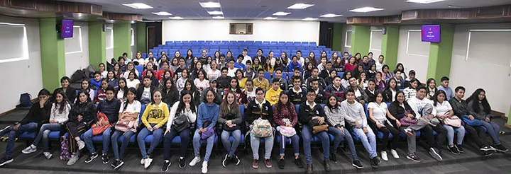 Alumnos de la regi&oacute;n de Ixtac visitan el Tec campus Veracruz
