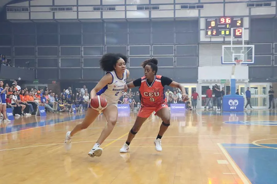 Anisa Jeffires, basquetbolista de Borregos Monterrey, en partido de 8 Grandes, ser&aacute; una de las representantes de la instituci&oacute;n en los Juegos Panamericanos Junior.