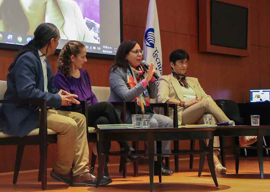 Aprendizaje organizacional y formaci&oacute;n de l&iacute;deres, panel del Tec Guadalajara.