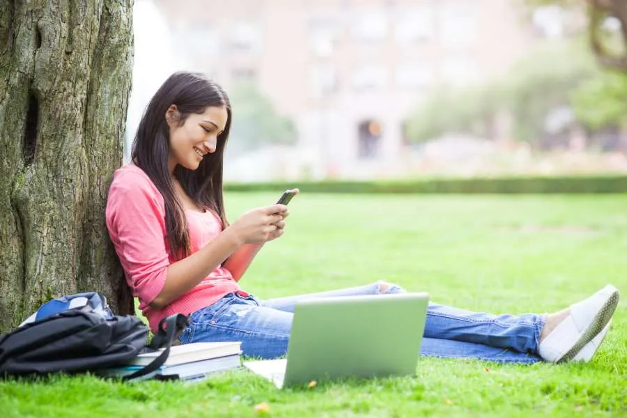 J&oacute;venes mexicanos de entre 15 y 17 a&ntilde;os pueden aplicar para la beca Rise