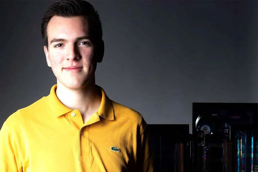 Hern&aacute;n S&aacute;nchez alumno PrepaTec cmpus Chihuahua