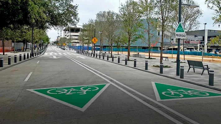 La implementaci&oacute;n de Junco de la Vega como calle completa fue uno de los logros del 2020 en el campus Monterrey.  
