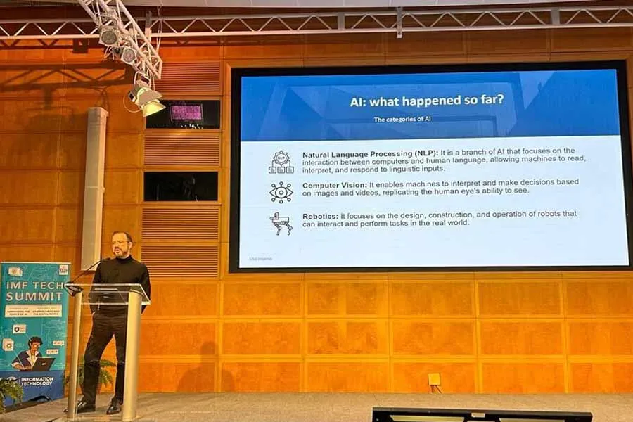 Carles Abarca present&oacute; la conferencia inaugural del IMF Tech Summit.