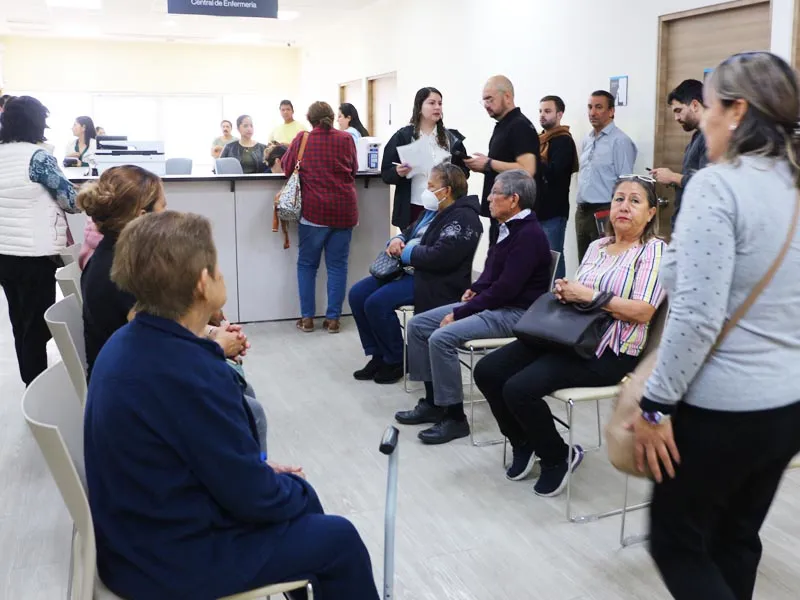 La jornada de tamizajes auditivos arranc&oacute; en el Centro de Salud Integral de la Fundaci&oacute;n TecSalud.