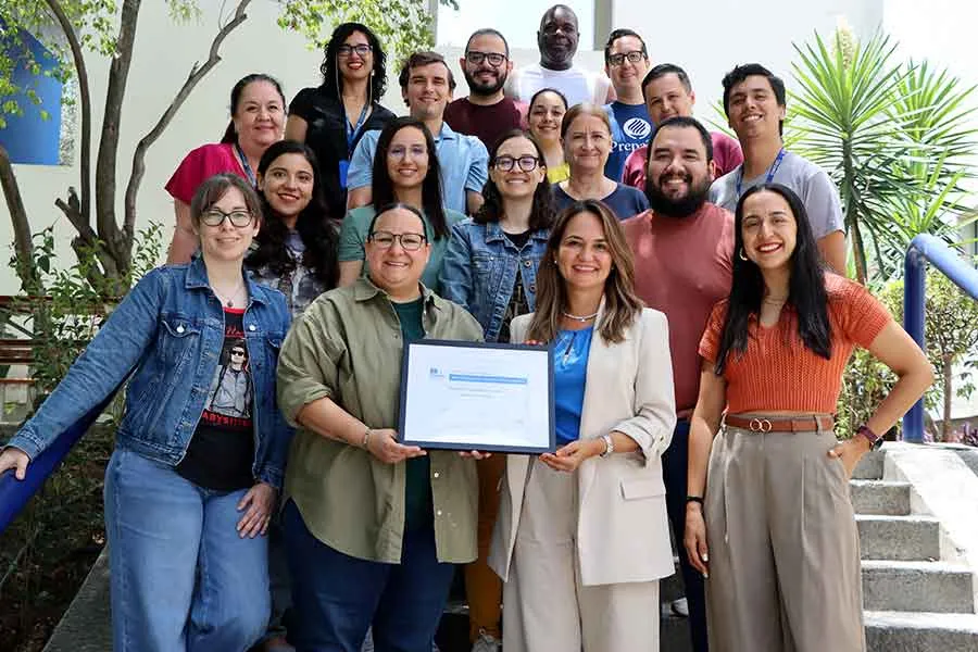 Certificaci&oacute;n educativa UNESCO PrepaTec Eugenio Garza Sada.