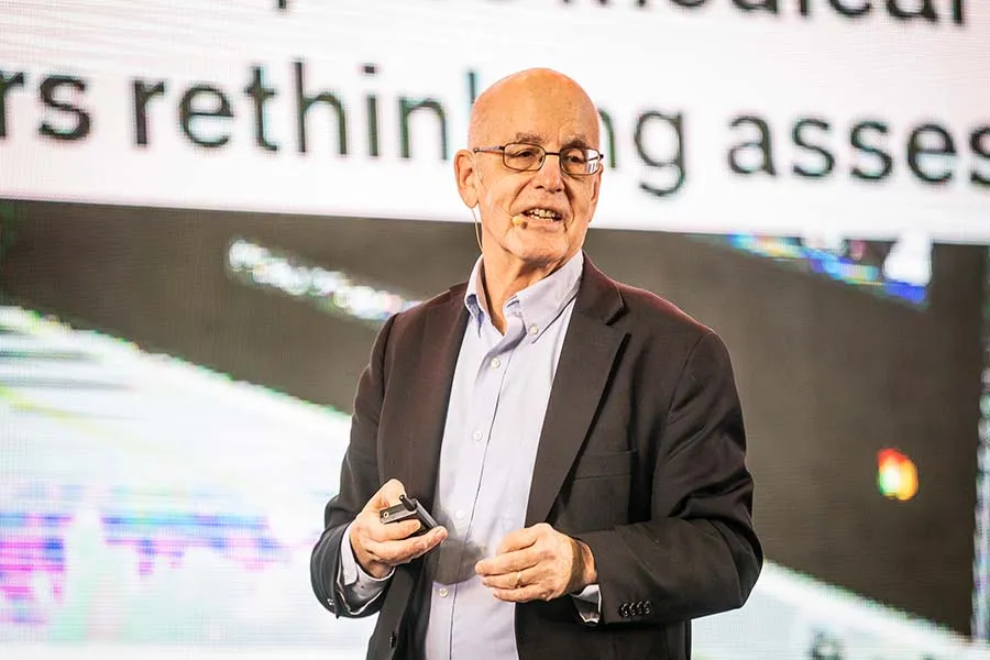 Gary A. Bolles en CIIE