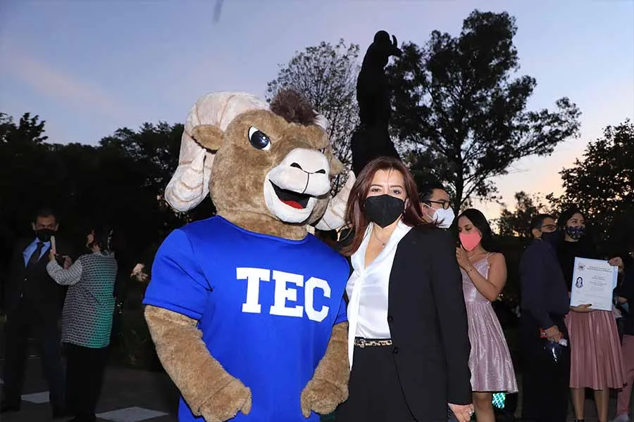 Por siempre Tec, Claudia G&oacute;mez 2021