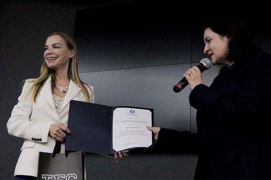 Tec Toluca y C&oacute;digo Ayuda buscan apoyar a sectores vulnerables