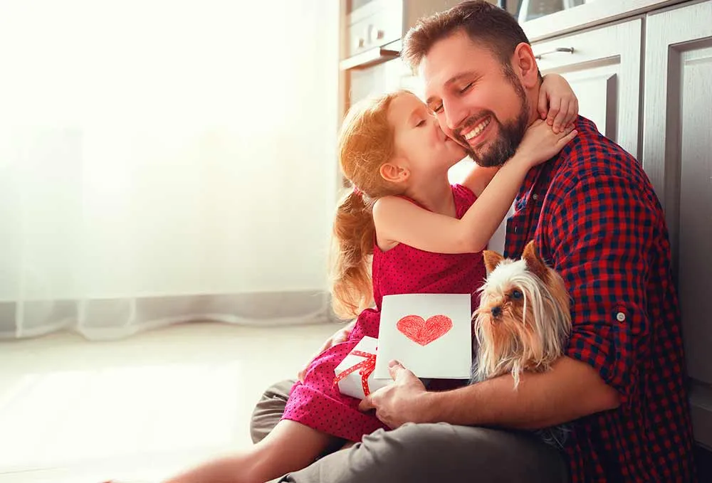 &iquest;C&oacute;mo festejar a pap&aacute; en la contingencia?