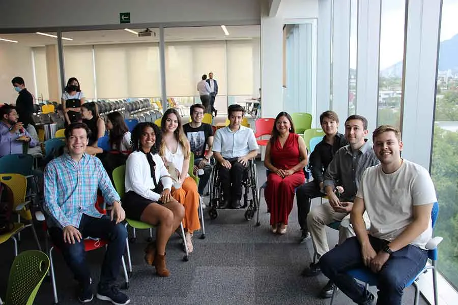 Alumnos del campus Monterrey celebraron la conclusi&oacute;n de sus Estancias Profesionales con una ceremonia de convivencia.