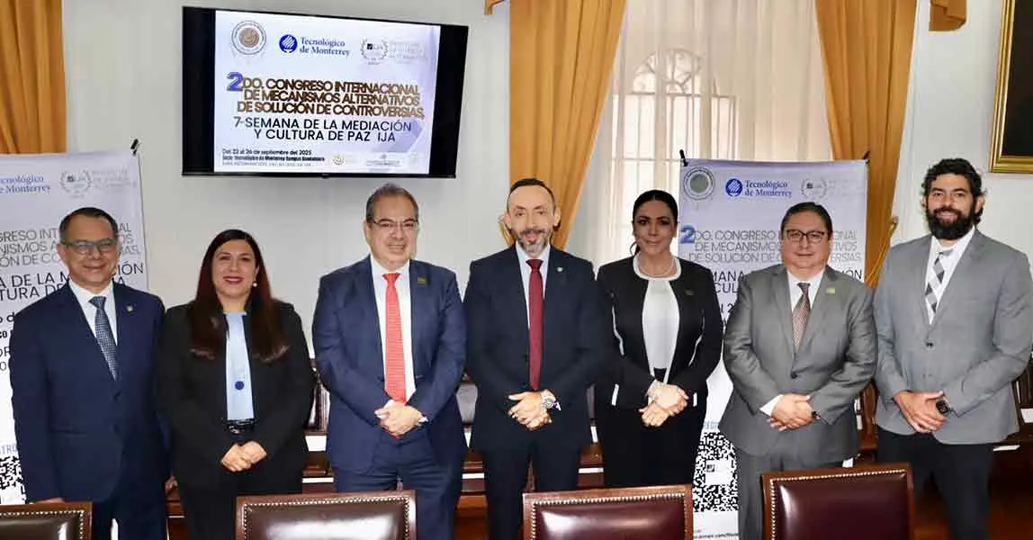 Convenio con Instituto de Justicia Alternativa de Jalisco para fomentar conocimiento de estudiantes de derecho del Tec Guadalajara.