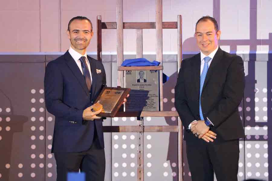 Daniel Lezama fue atleta de b&eacute;isbol en campus Monterrey.