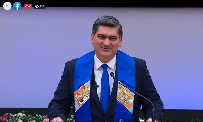 David Garza Salazar, rector y presidente del Tec de Monterrey, encabez&oacute; la ceremonia de graduaci&oacute;n de profesional. 