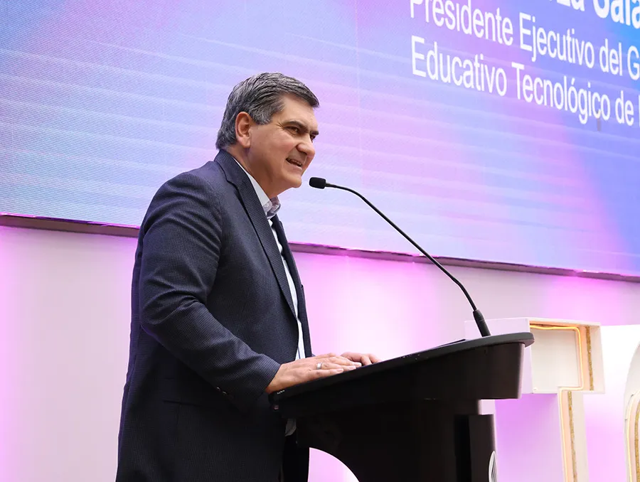 David Garza, presidente ejecutivo del Grupo Educativo Tecnol&oacute;gico de Monterrey.  