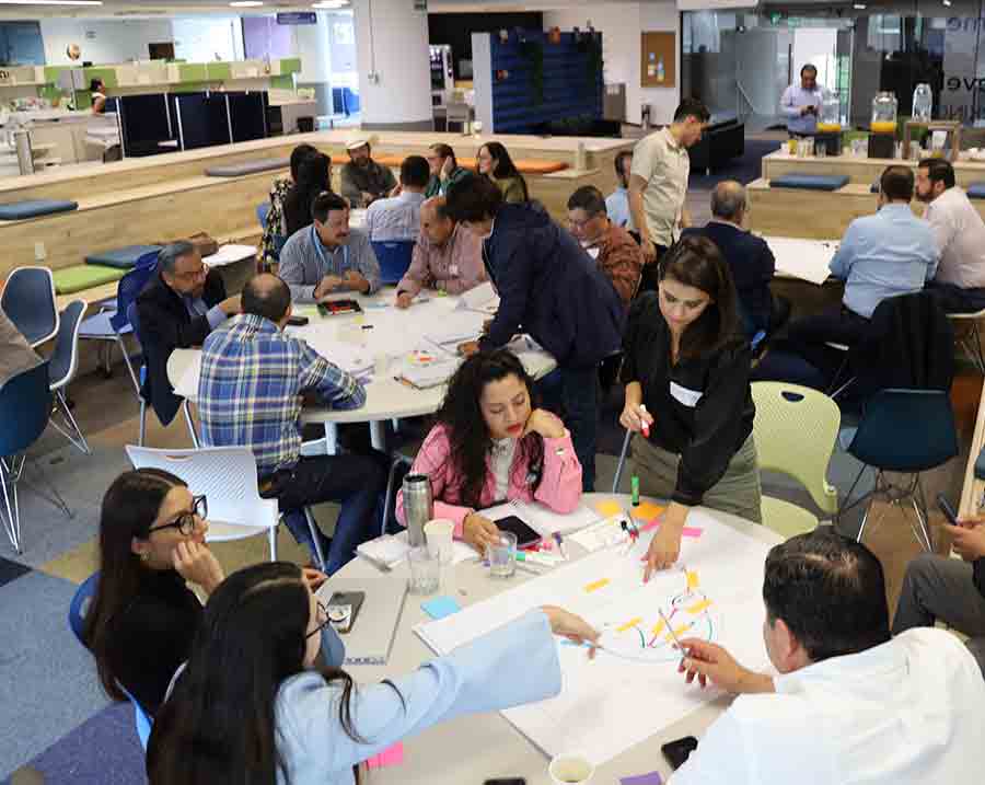Desarrollo energético y rural en talleres en el Tec y con organismos de Jalisco.