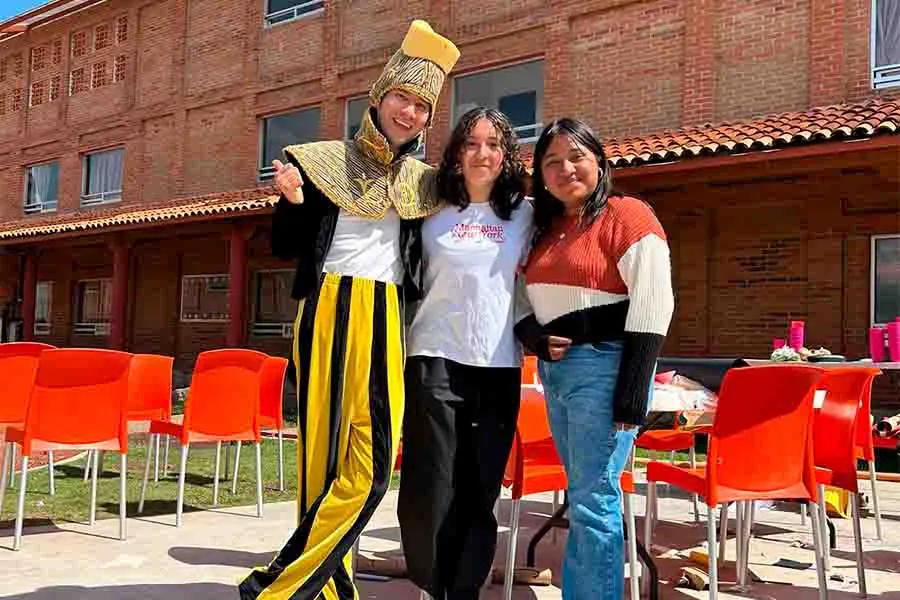 Con libros alumno Tec busca impactar la vida de ni&ntilde;as vulnerablesCon libros alumno Tec busca impactar la vida de ni&ntilde;as vulnerables