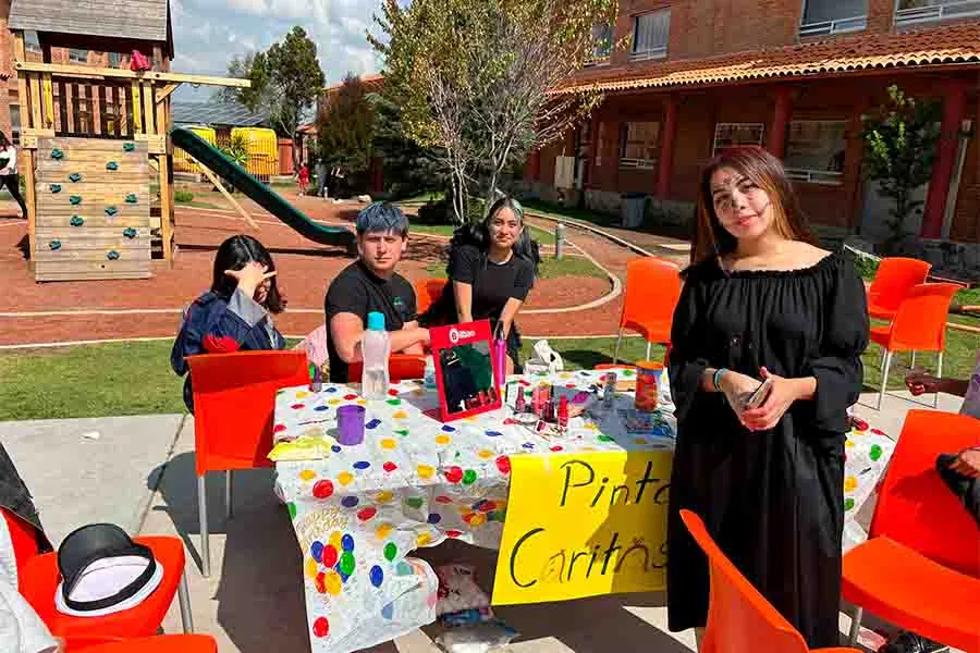 Con libros alumno Tec busca impactar la vida de ni&ntilde;as vulnerables