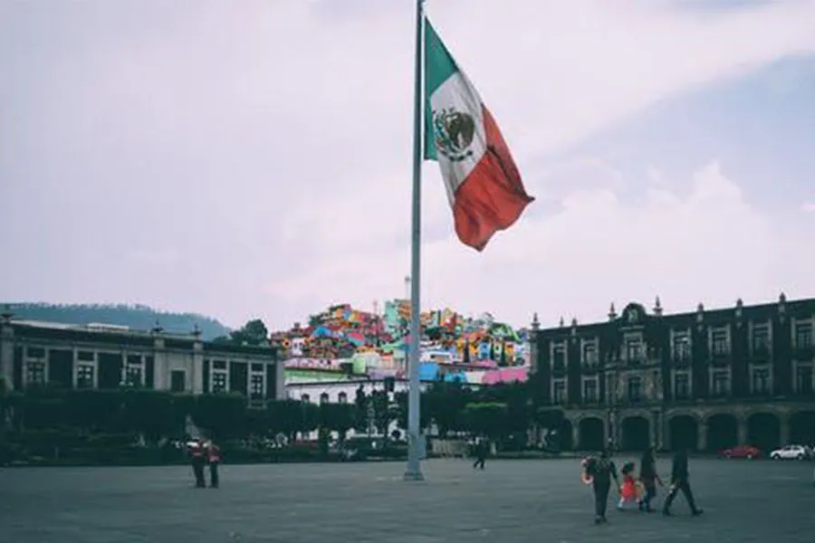 El futuro de M&eacute;xico en 2021: Tres expertos te dicen qu&eacute; esperar