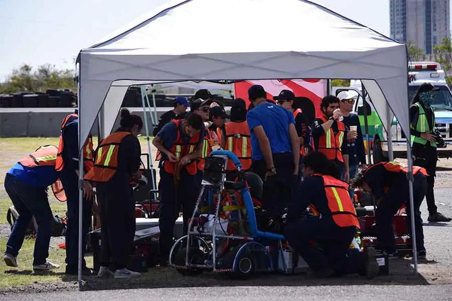 &iexcl;Se mantienen en el podio! Escuder&iacute;a Tec CSF triunfa en Electrat&oacute;n