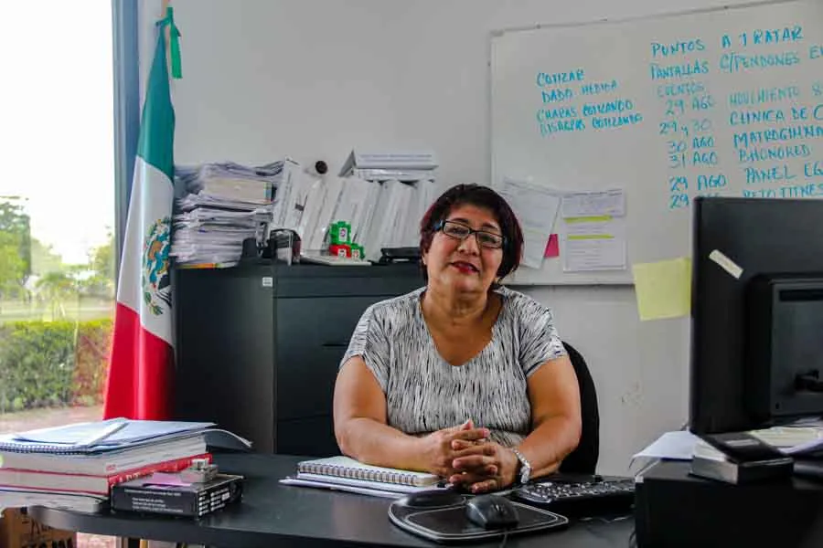 Emilia Diaz en su oficina en Tec Campus Tampico