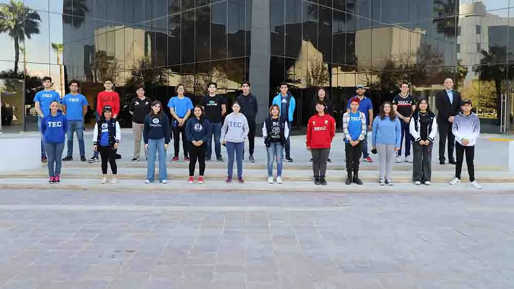 Rob&oacute;ticos de PrepaTec Laguna listos para FIRST 2022