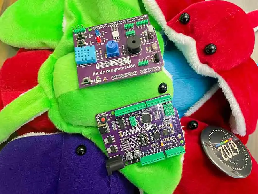 Equipo rob&oacute;tica de PrepaTec Santa Anita, stingbots, se prepara para certamen FIRST.