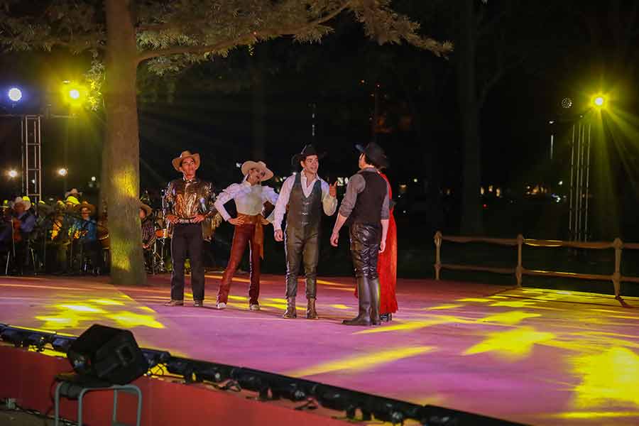 Espect&aacute;culo de baile folcl&oacute;rico Sue&ntilde;o Norte&ntilde;o fue presentado en el Tec Guadalajara.