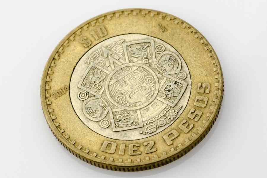 De 2003 a 2008 fue denominado como "s&uacute;per peso" por su estabilidad
