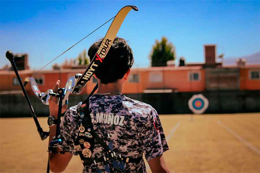Fernando Muñoz representará al Campus Toluca en Tiro con Arco en Universiada