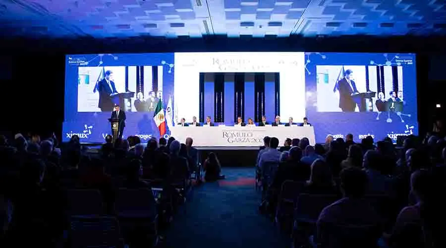 Melissa Eugenia Diago Mosquera, estudiante del doctorado en Ciencias en Ingenier&iacute;a recibi&oacute; el Premio R&oacute;mulo Garza modalidad posgrados 