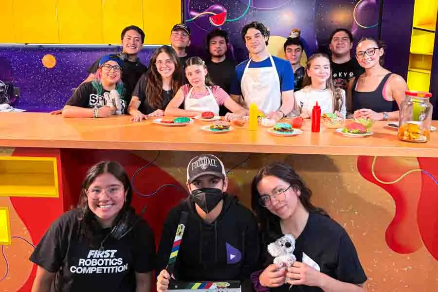 Estudiantes Tec colaboran en programa con Nickelodeon