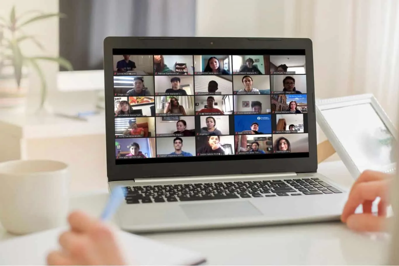 estudiantes-de-preparatoria-del-Tec-de-monterrey-crearon-cuentos-en-v&iacute;deos-para-motivar-y-ayudar-en-la-educaci&oacute;n-de-mas-de-100-ni&ntilde;os-y-ni&ntilde;as