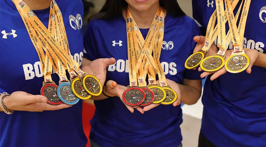 Estudiantes de Tec campus Ciudad de M&eacute;xico ganan medalla de oro en torneo nacional de tenis de mesa