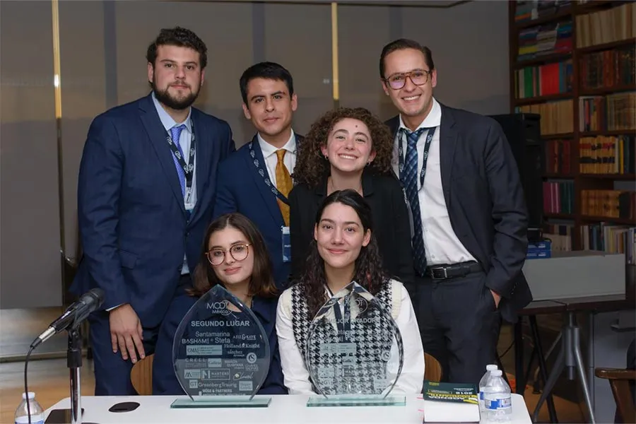 Estudiantes de derecho destacan en el Moot M&eacute;xico 2024