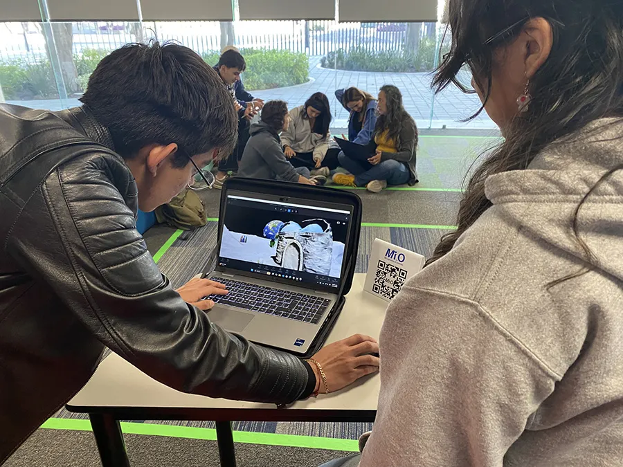 Durante el proyecto, los estudiantes dise&ntilde;aron habit&aacute;culos lunares